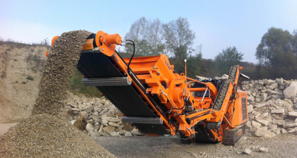 ROCKSTER R700S